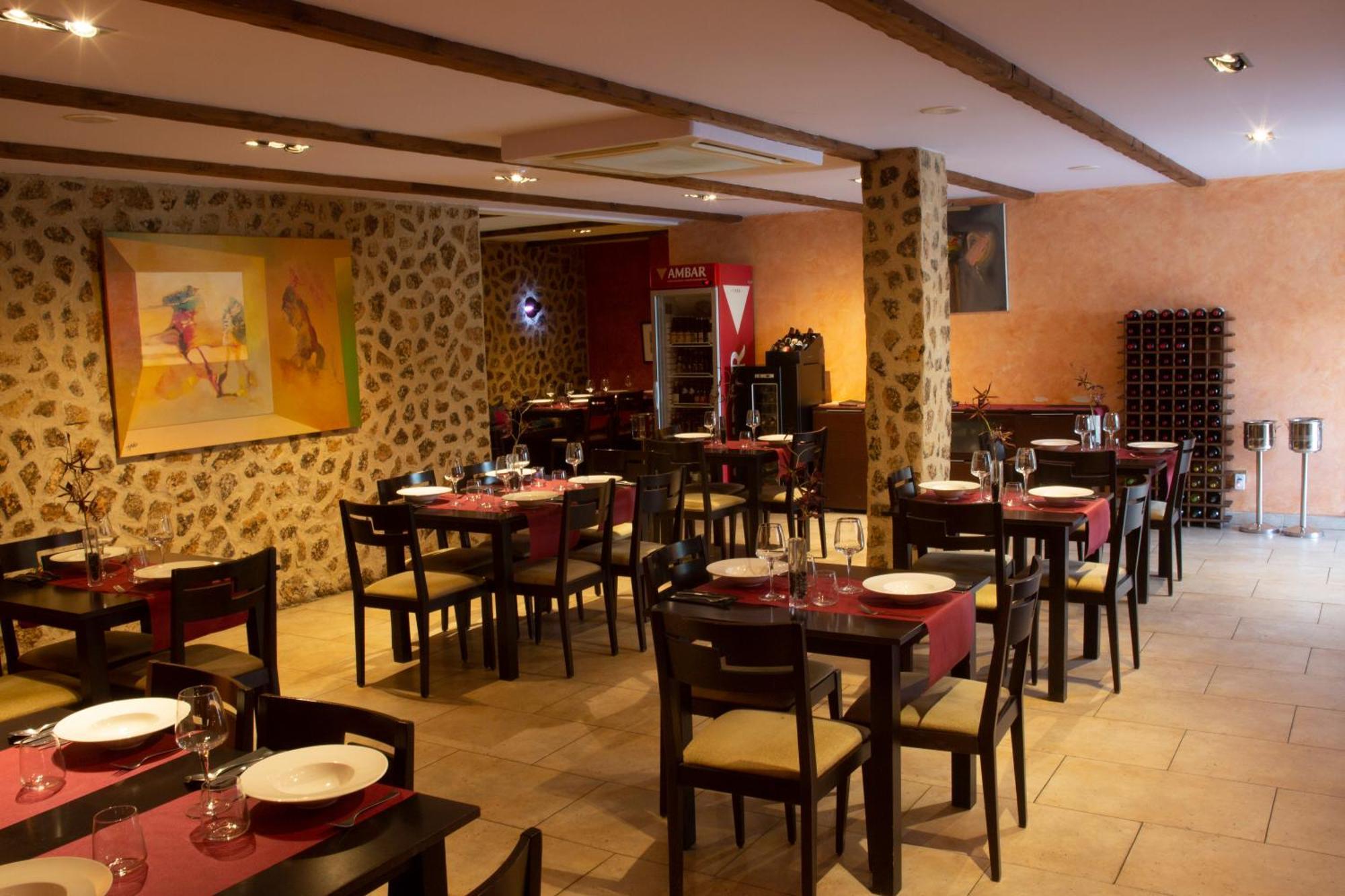 Hostal Bavieca 메디나셀리 외부 사진